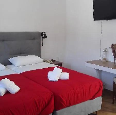 Hotel Romeos