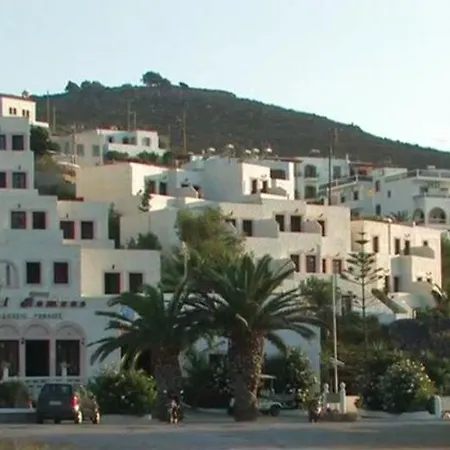 Hotel Romeos 3*