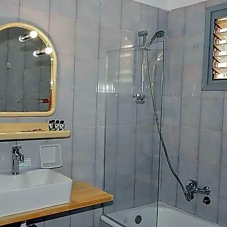 Romeos Hotel 3*