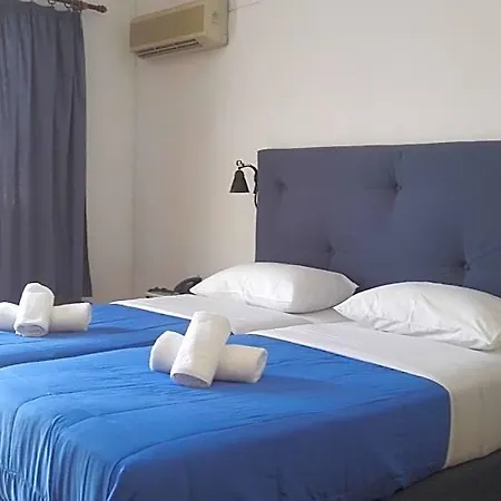 Romeos Hotel 3*