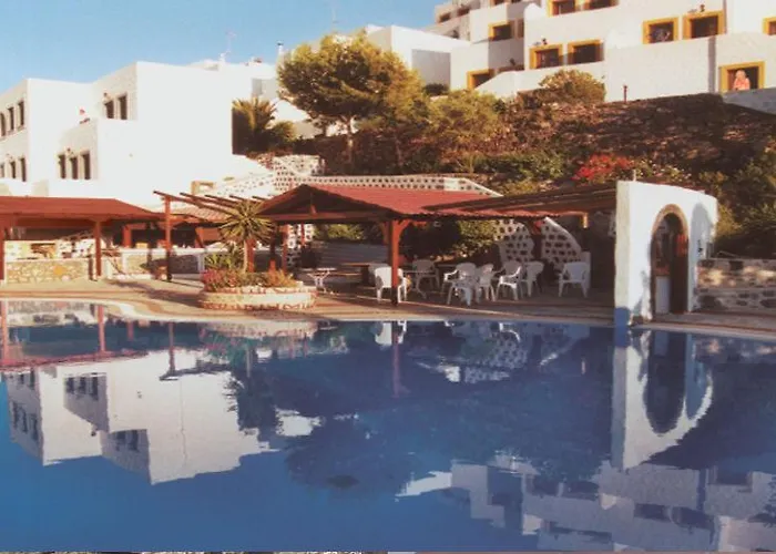 Romeos Hotel Skala (Patmos)