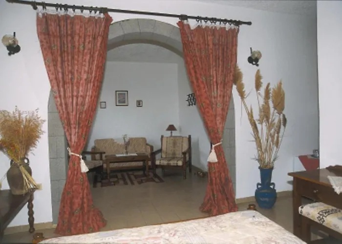 Romeos 3* Skala (Patmos)