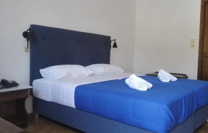 Romeos Hotel Skala (Patmos)